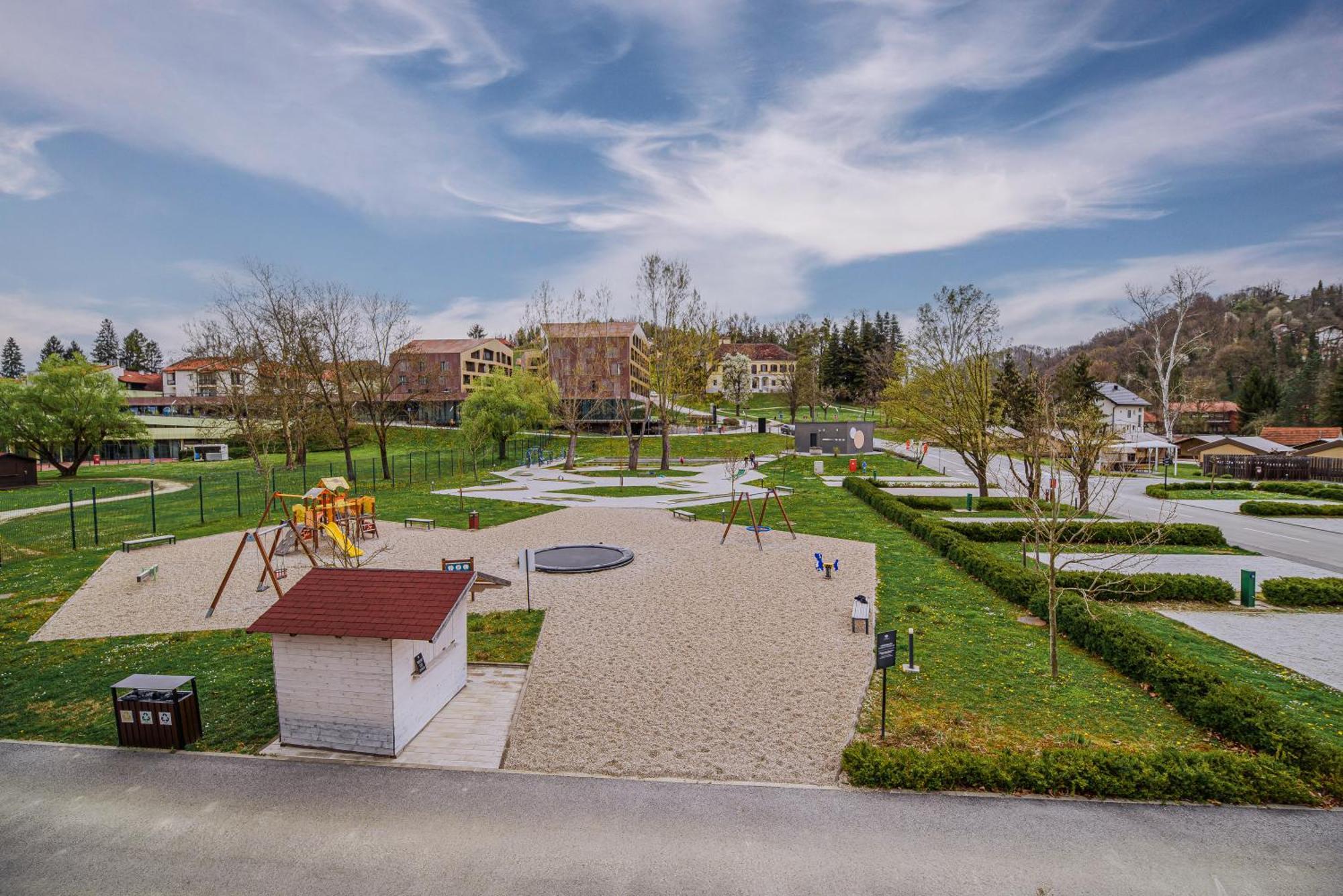 Glamping Tents In Tuhelj With Thermal Riviera Tickets Tuheljske Toplice Bagian luar foto
