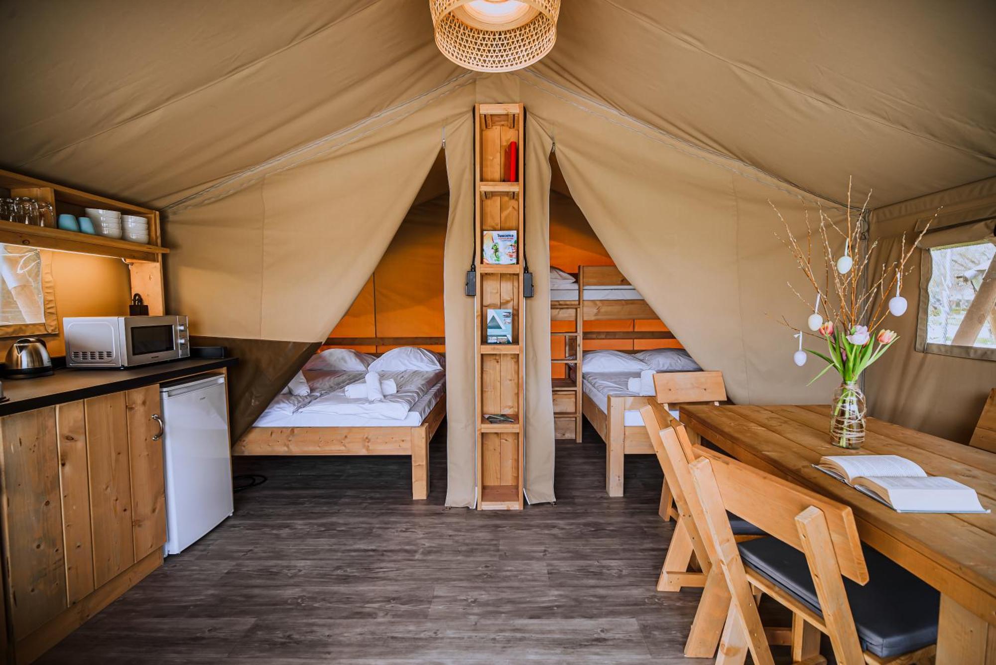 Glamping Tents In Tuhelj With Thermal Riviera Tickets Tuheljske Toplice Bagian luar foto