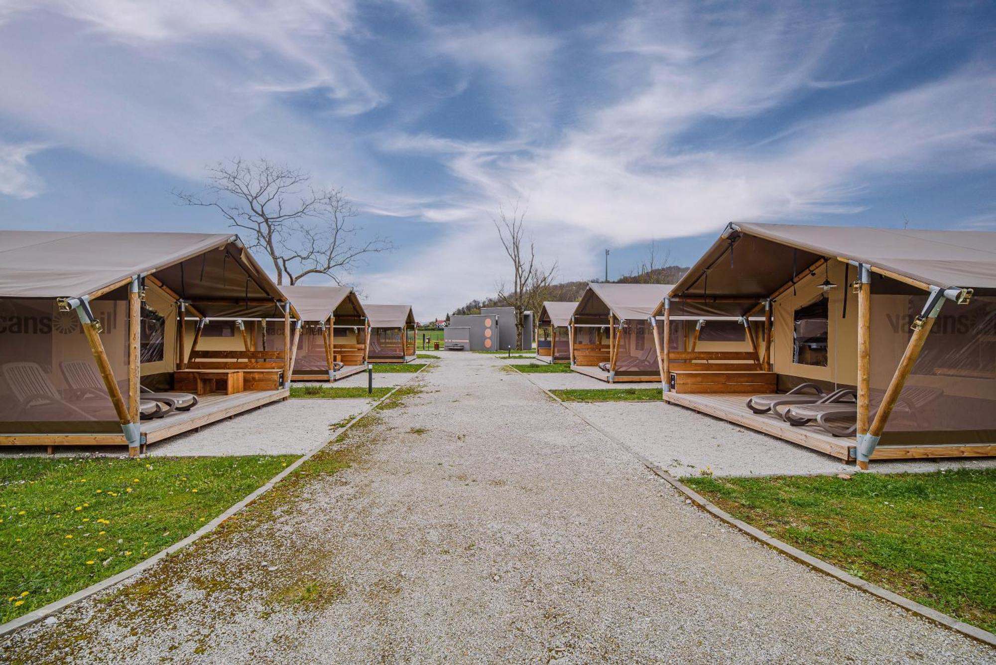 Glamping Tents In Tuhelj With Thermal Riviera Tickets Tuheljske Toplice Bagian luar foto