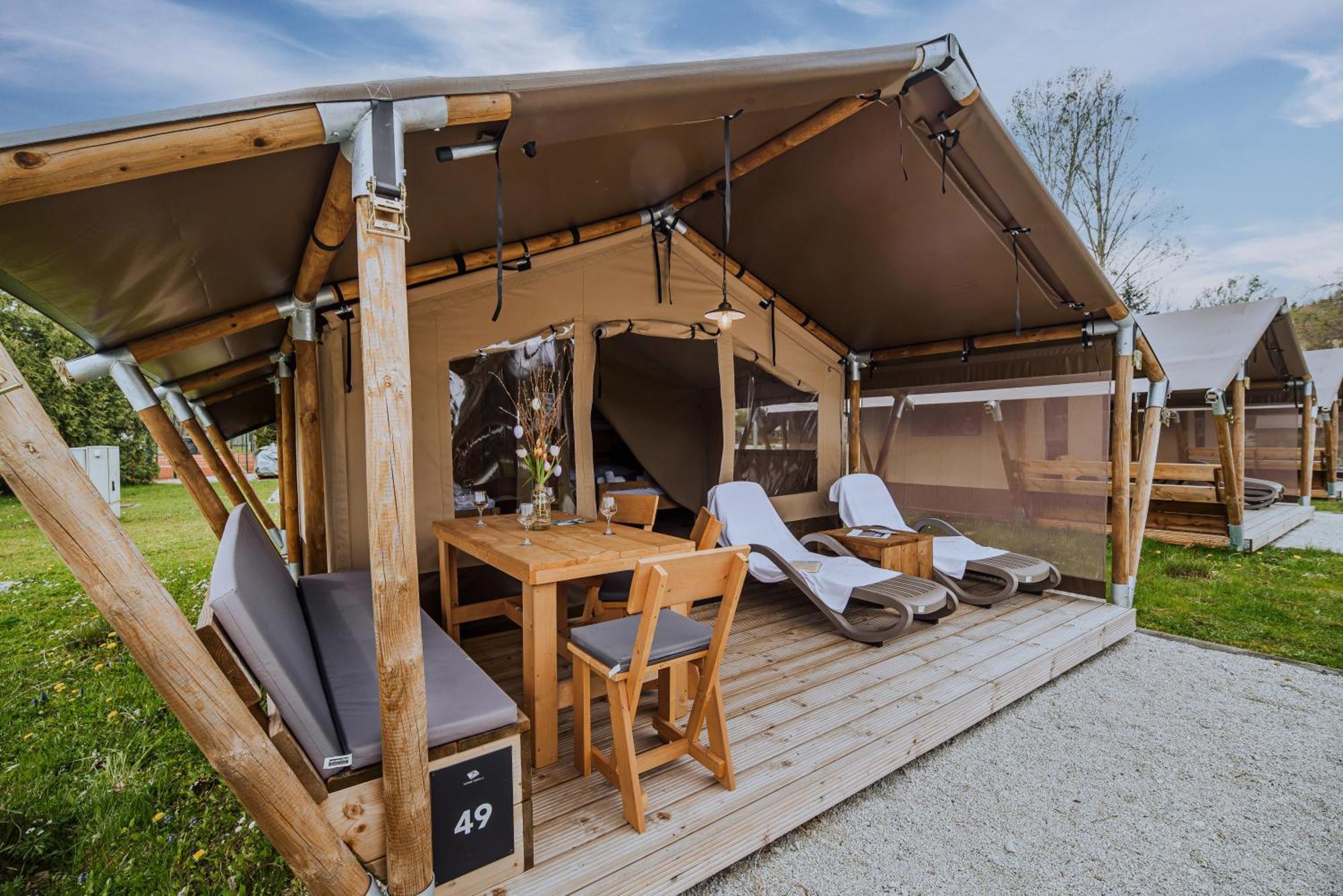 Glamping Tents In Tuhelj With Thermal Riviera Tickets Tuheljske Toplice Bagian luar foto